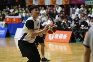  青训营潜力新星涌现，未来之星备受期待  