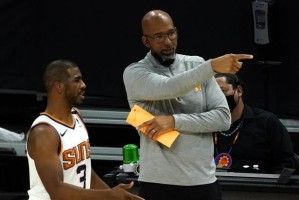  布里奇斯稳定输出太阳轻取黄蜂