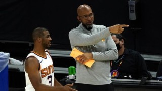  布里奇斯稳定输出太阳轻取黄蜂