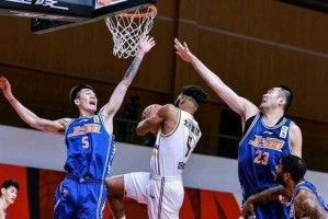  北控男篮防守漏勺遭广东宏远痛击