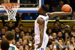  锡安威廉森暴扣集锦鹈鹕击败马刺