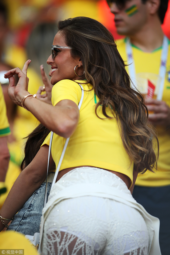  埃切维里正拍穿网，乌玛圭迪站新秀崭露头角